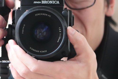 数码相机是如何自动对焦的?